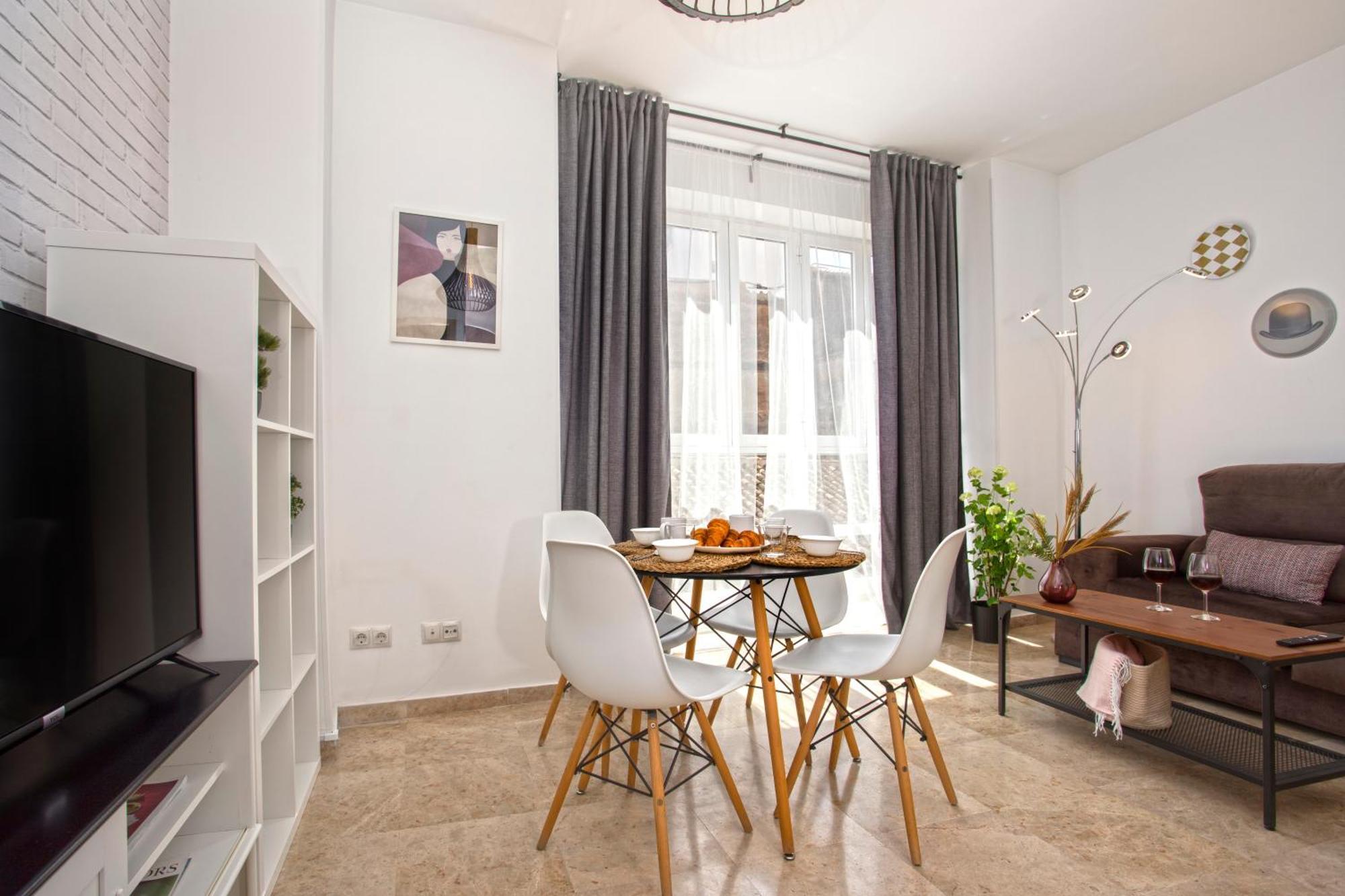 Precioso Apartamento En Pleno Centro By Rent Me Málaga Extérieur photo