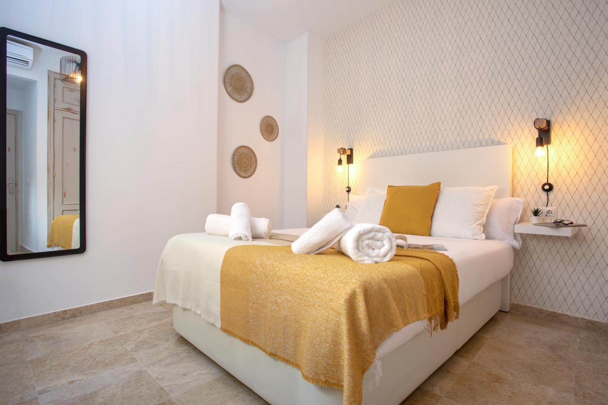 Precioso Apartamento En Pleno Centro By Rent Me Málaga Extérieur photo